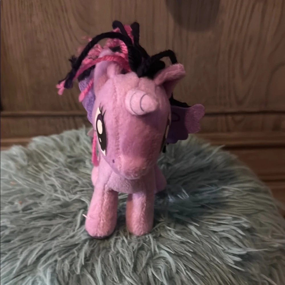 Purple Plush Unicorn Toy - Picture 1 of 4